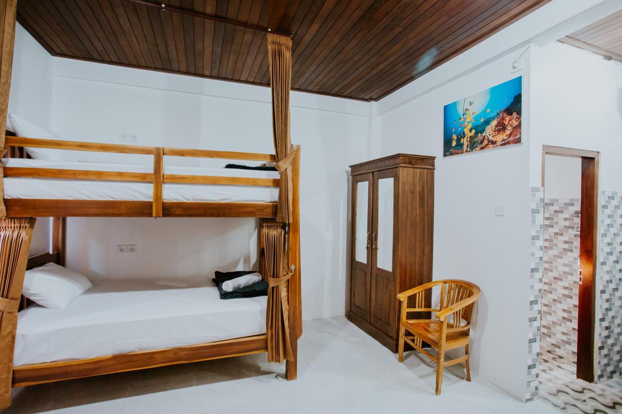 Garuda Hostel & Accomodation Nusa Penida Toyapakeh Экстерьер фото