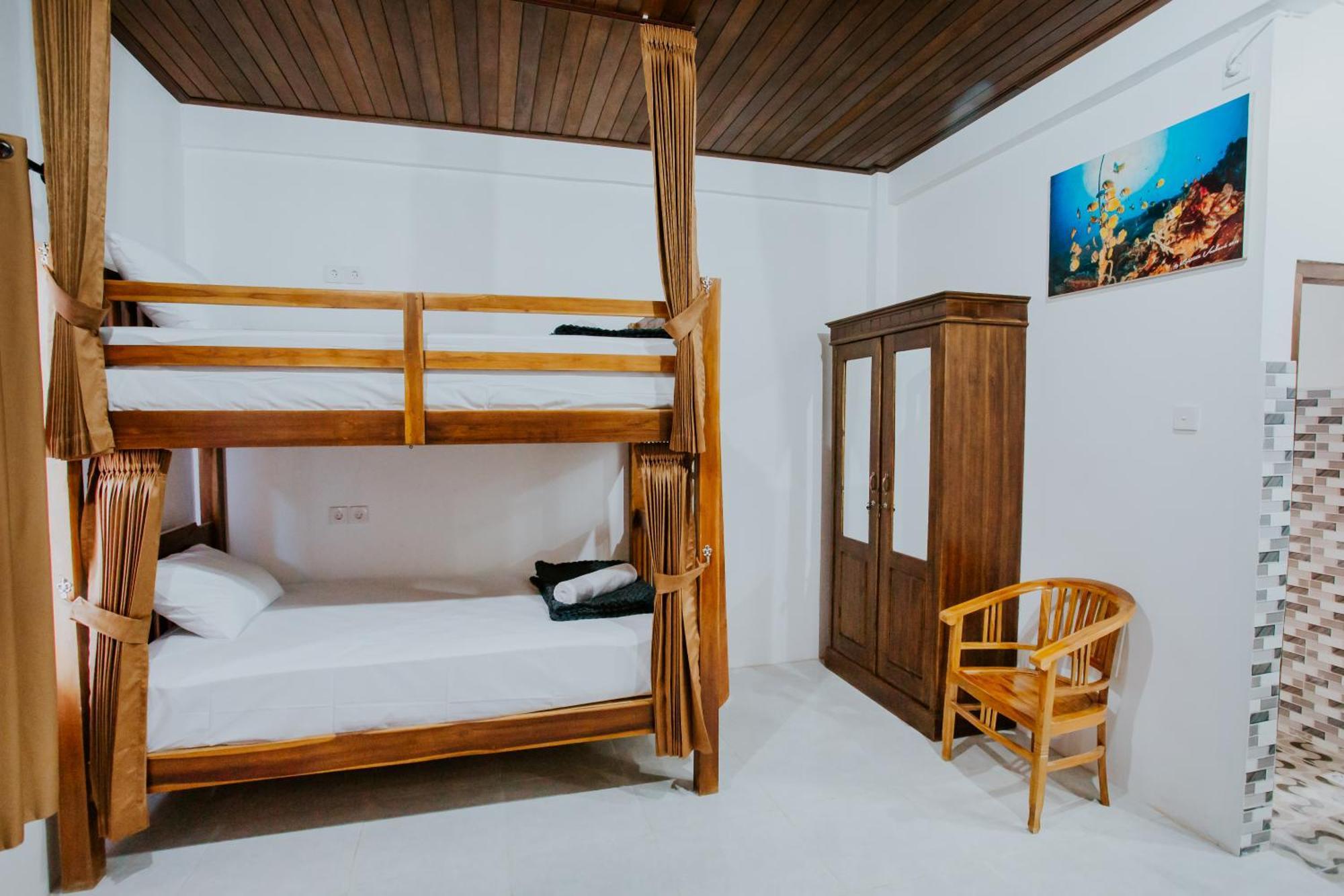 Garuda Hostel & Accomodation Nusa Penida Toyapakeh Экстерьер фото